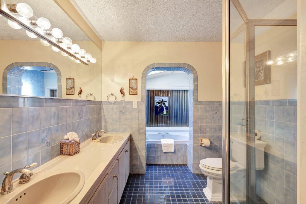 7501 S Indian River Drive, Fort Pierce, FL 34982 Photo
