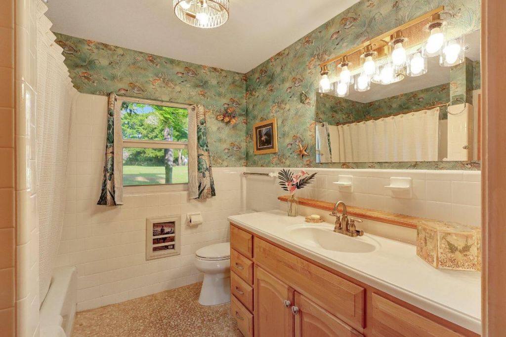 7501 S Indian River Drive, Fort Pierce, FL 34982 Photo