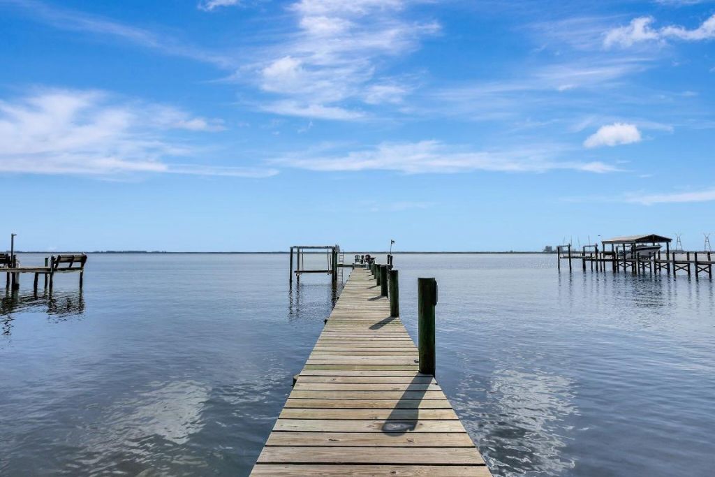 7501 S Indian River Drive, Fort Pierce, FL 34982 Photo