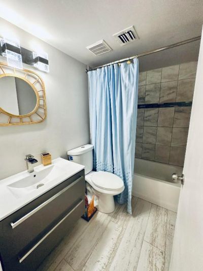 4260 Village Drive, Unit B, Delray Beach, FL 33445 Photo