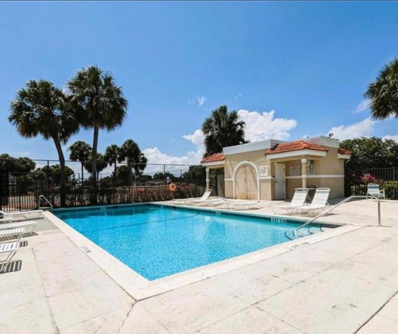 4260 Village Drive, Unit B, Delray Beach, FL 33445 Photo