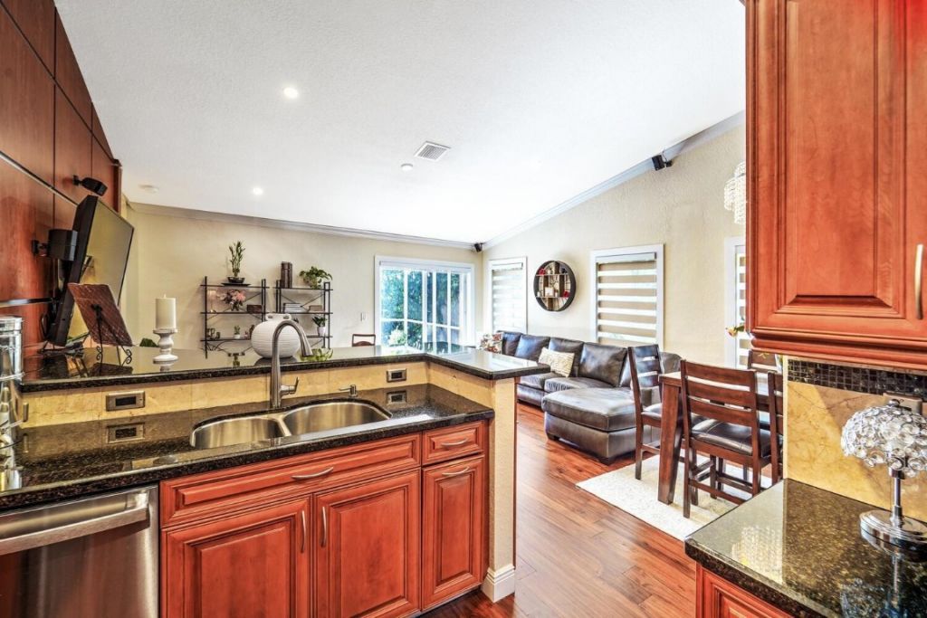 1433 Sabal Trail, Weston, FL 33327 Photo