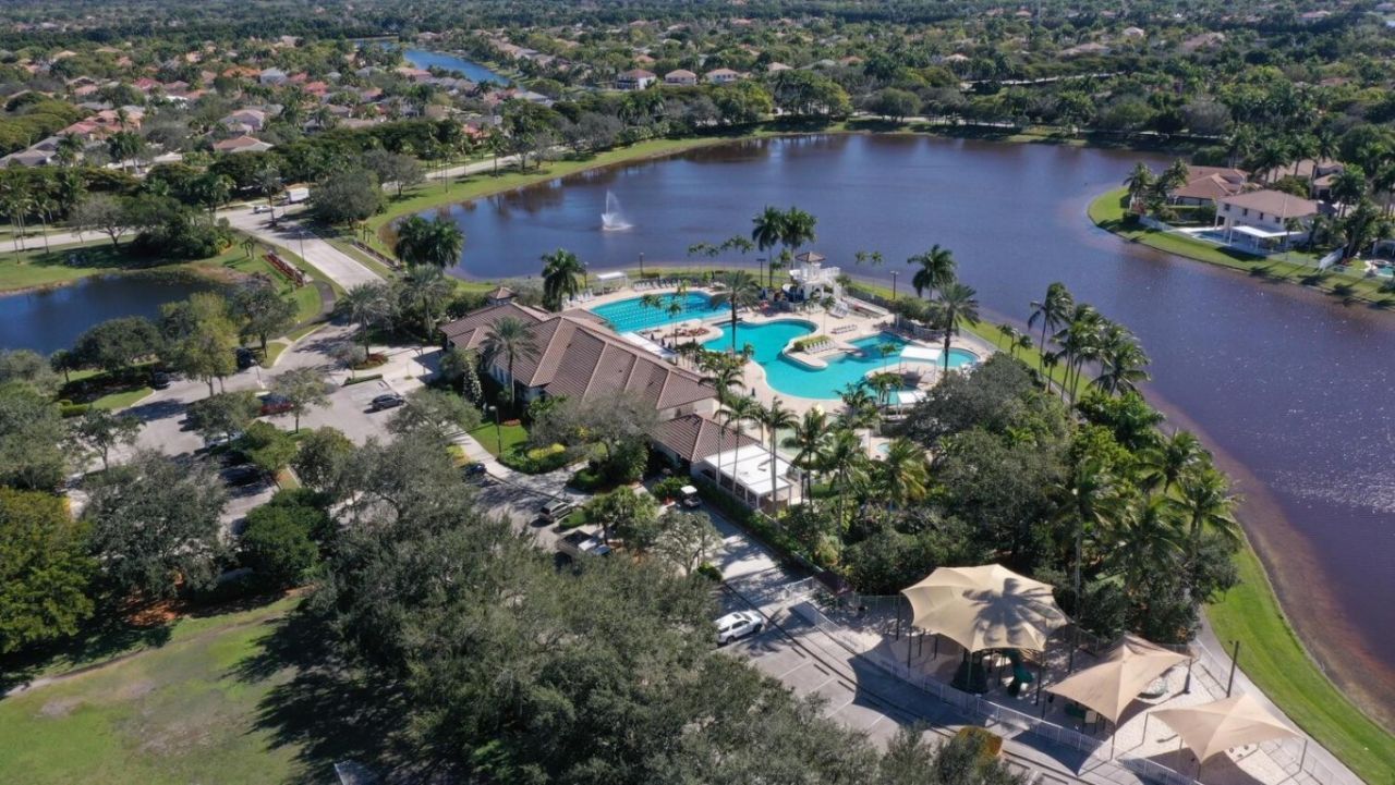 1433 Sabal Trail, Weston, FL 33327 Photo