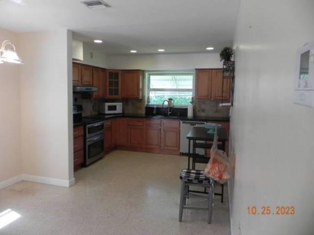 819 N Highland Drive, Hollywood, FL 33021 Photo