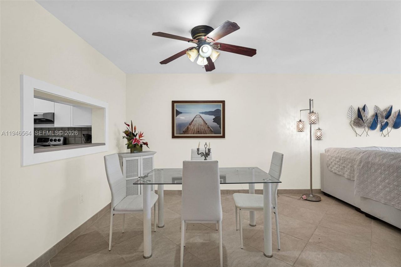 10825 SW 112th Ave , Unit 216, Miami, FL 33176 Photo