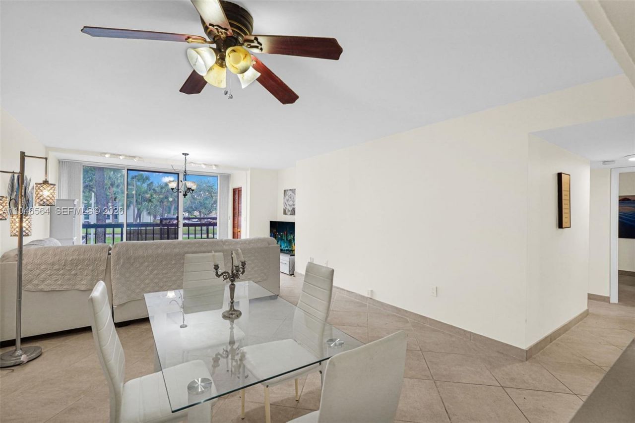 10825 SW 112th Ave , Unit 216, Miami, FL 33176 Photo