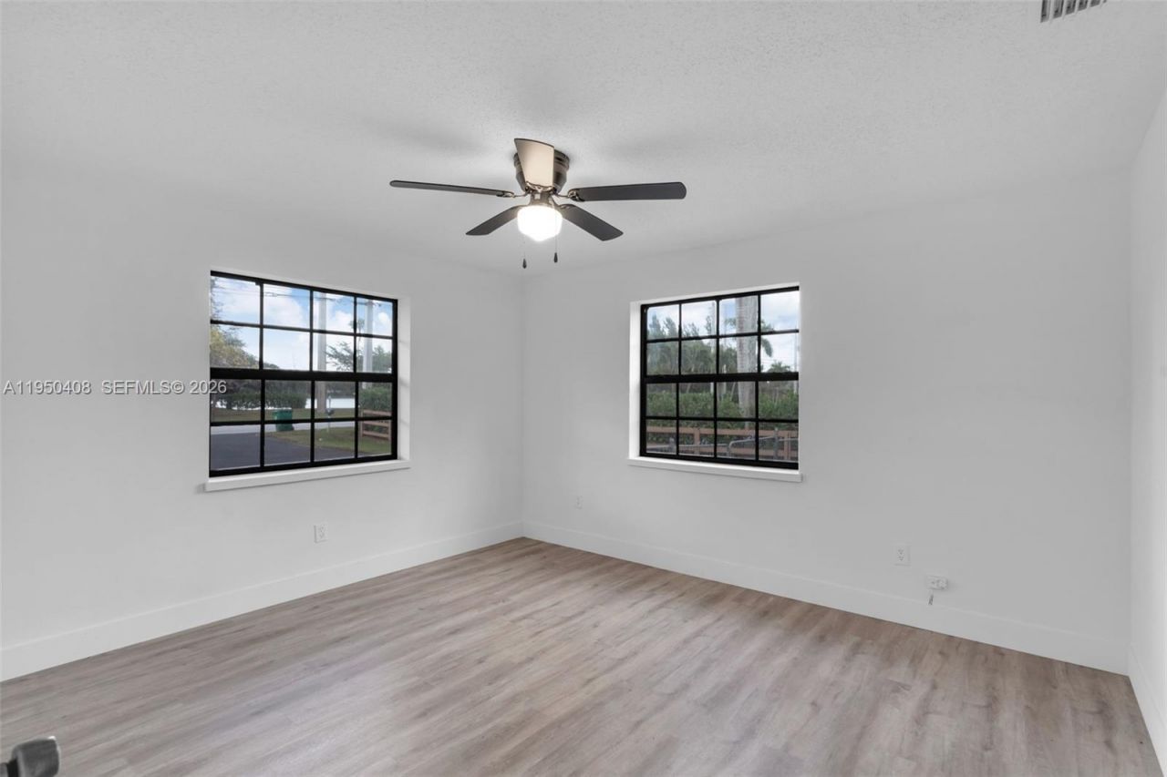 14230 SW 14th St, Davie, FL 33325 Photo