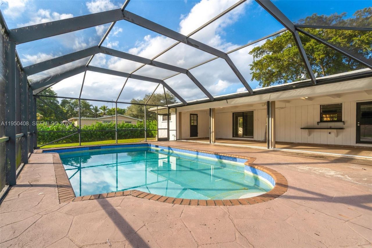 14230 SW 14th St, Davie, FL 33325 Photo