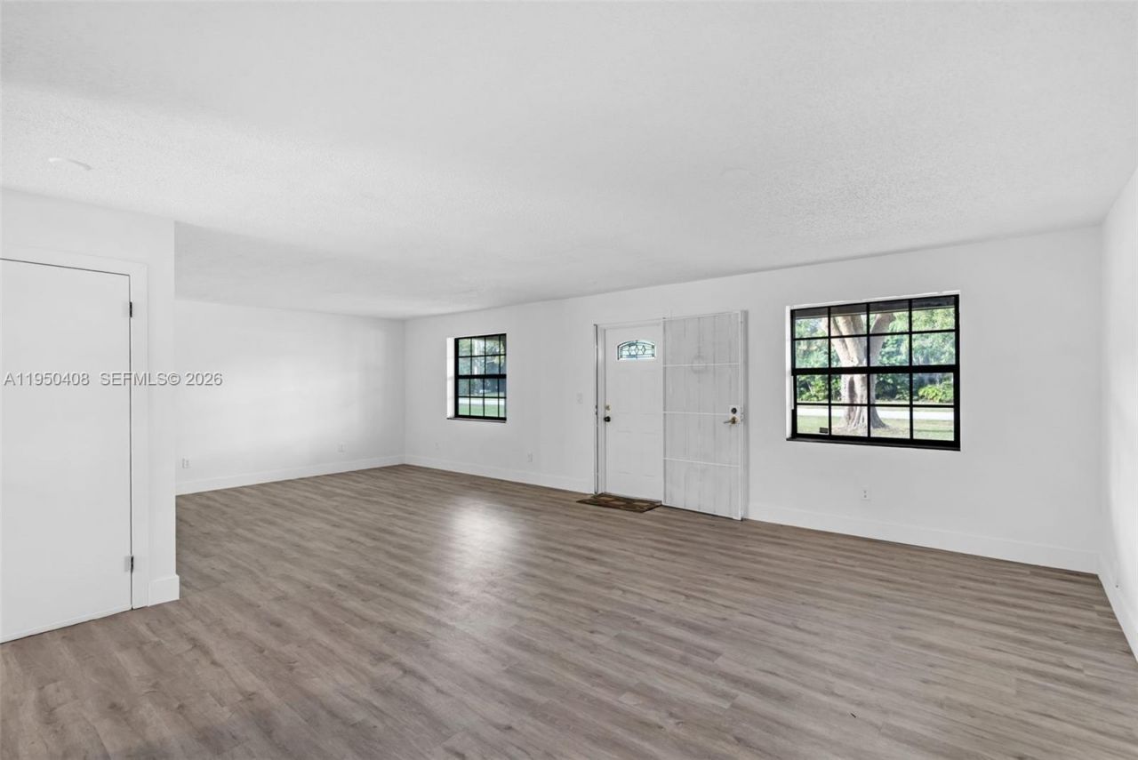 14230 SW 14th St, Davie, FL 33325 Photo