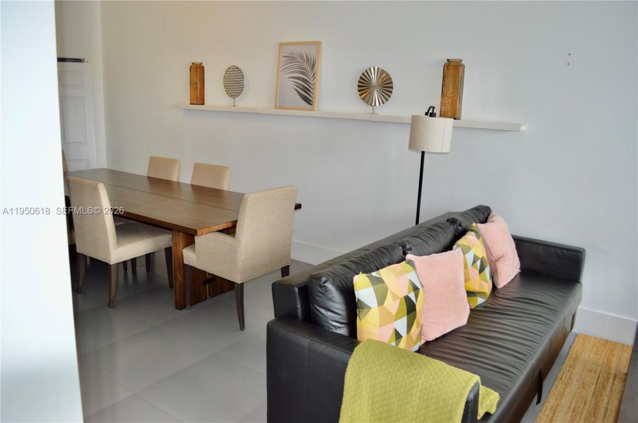 6770 Indian Creek Dr, Unit T-G, Miami Beach, FL 33141 Photo