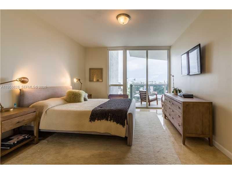 400 Alton Rd, Unit 705, Miami Beach, FL 33139 Photo
