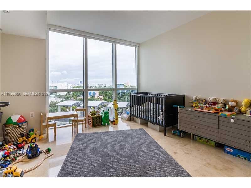 400 Alton Rd, Unit 705, Miami Beach, FL 33139 Photo