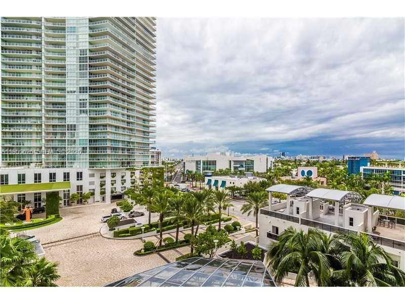 400 Alton Rd, Unit 705, Miami Beach, FL 33139 Photo