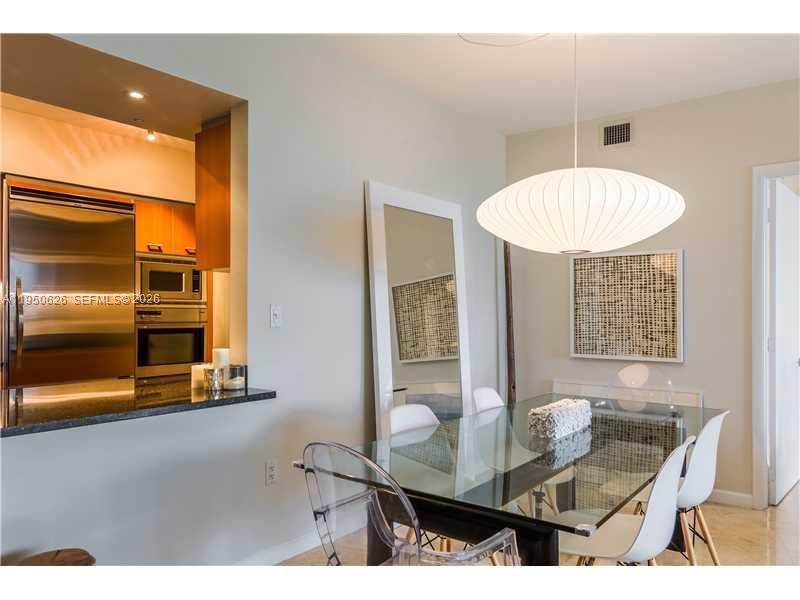 400 Alton Rd, Unit 705, Miami Beach, FL 33139 Photo