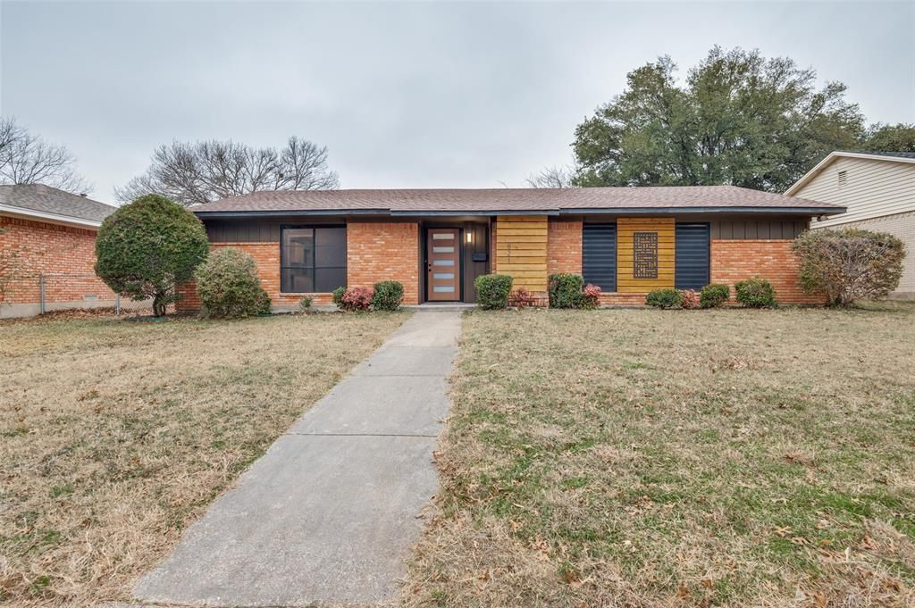 821 Sequoia Drive, Lancaster, TX 75146 Main Photo
