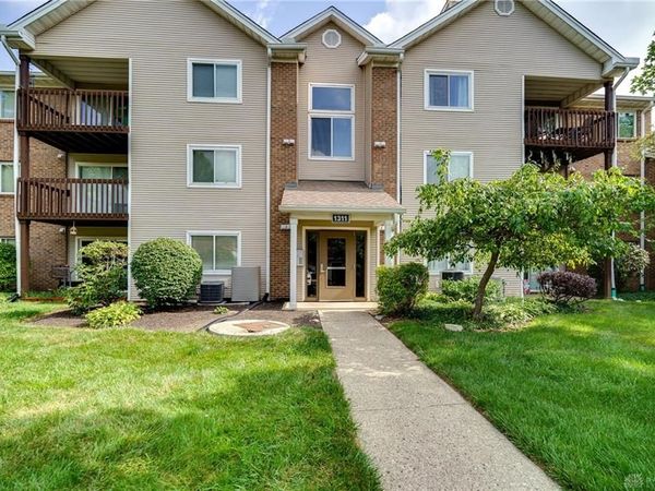 1311 Hollow Run, Unit 6, Centerville, OH 45459