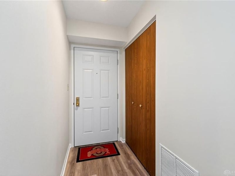 1311 Hollow Run, Unit 6, Centerville, OH 45459 Photo 2