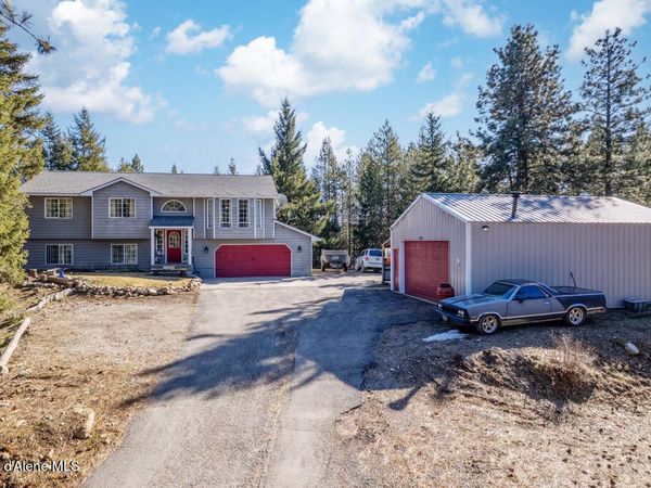 34517 N Hayden DR, Spirit Lake, ID 83869