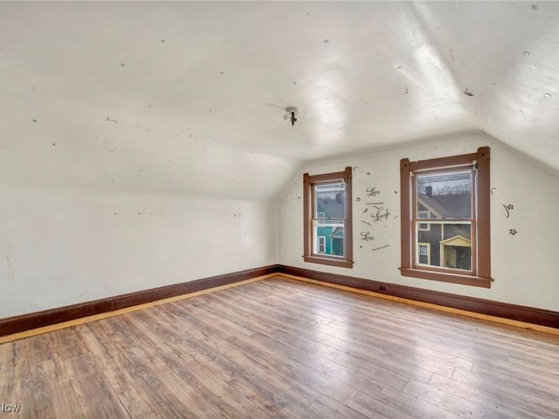 1012 E 72nd Street, Cleveland, OH 44103 Photo 17