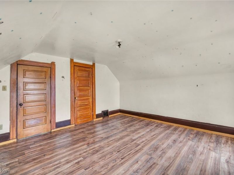 1012 E 72nd Street, Cleveland, OH 44103 Photo 24