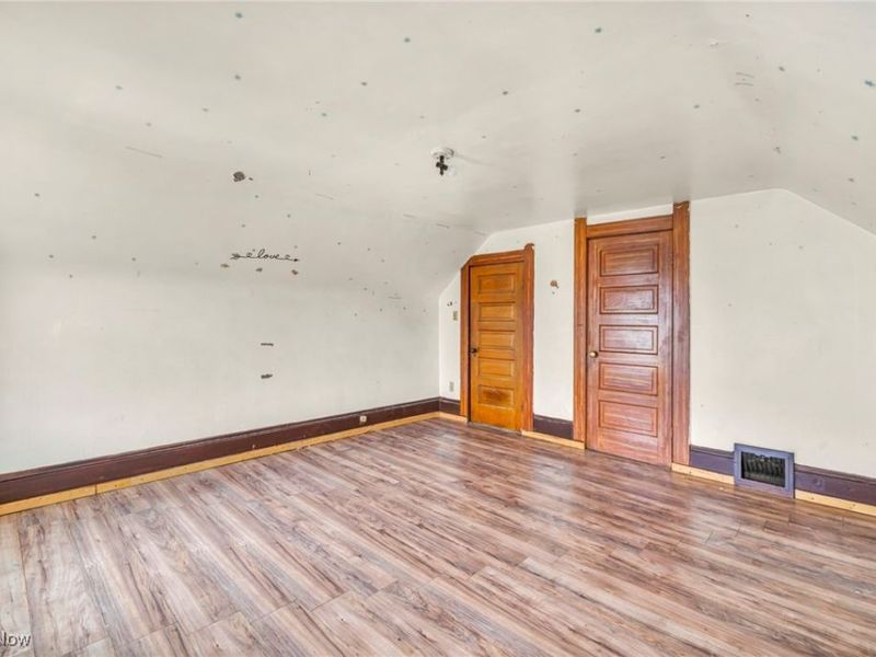 1012 E 72nd Street, Cleveland, OH 44103 Photo 25