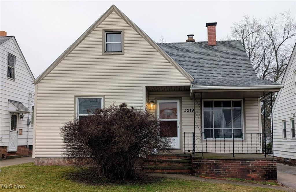 5219 Joseph Street, Maple Heights, OH 44137 Main Photo