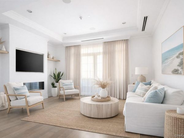 5000 Royal Court, Unit 5307, North Hills, NY 11040