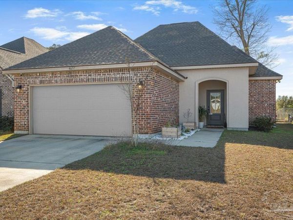 4637 Sago Palm Cir, Pace, FL 32571
