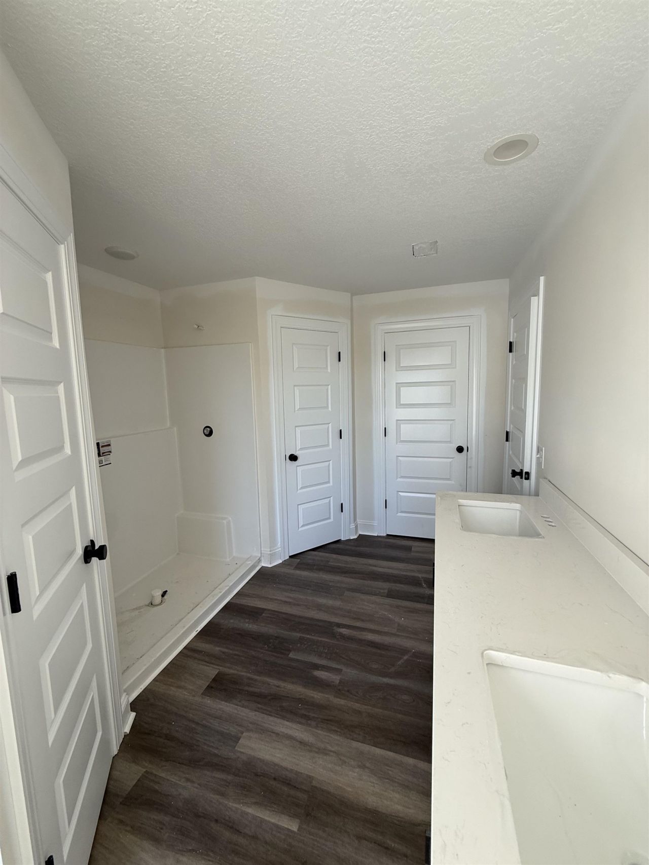 370 Three Curve Rd. Photo 13