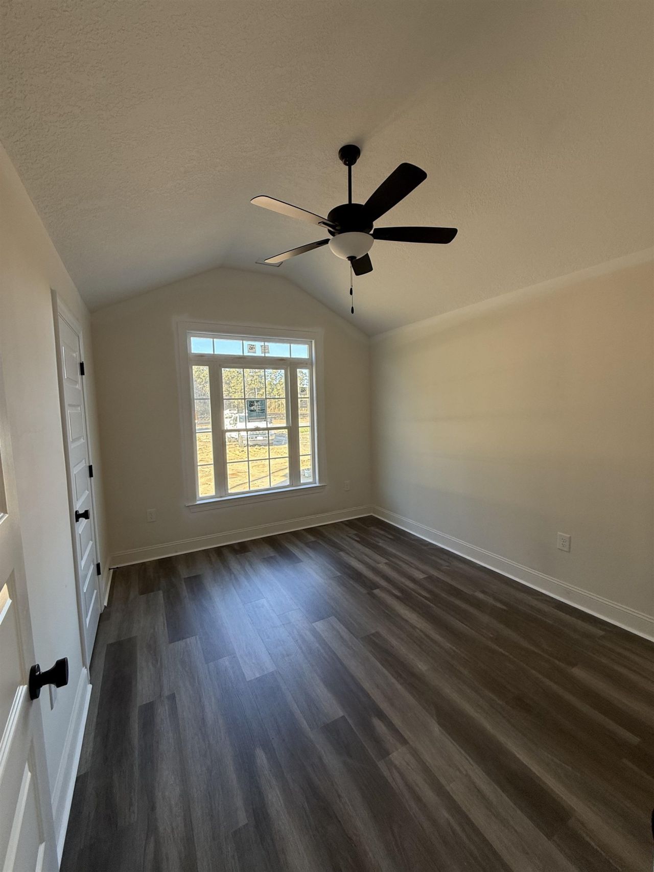 370 Three Curve Rd. Photo 15