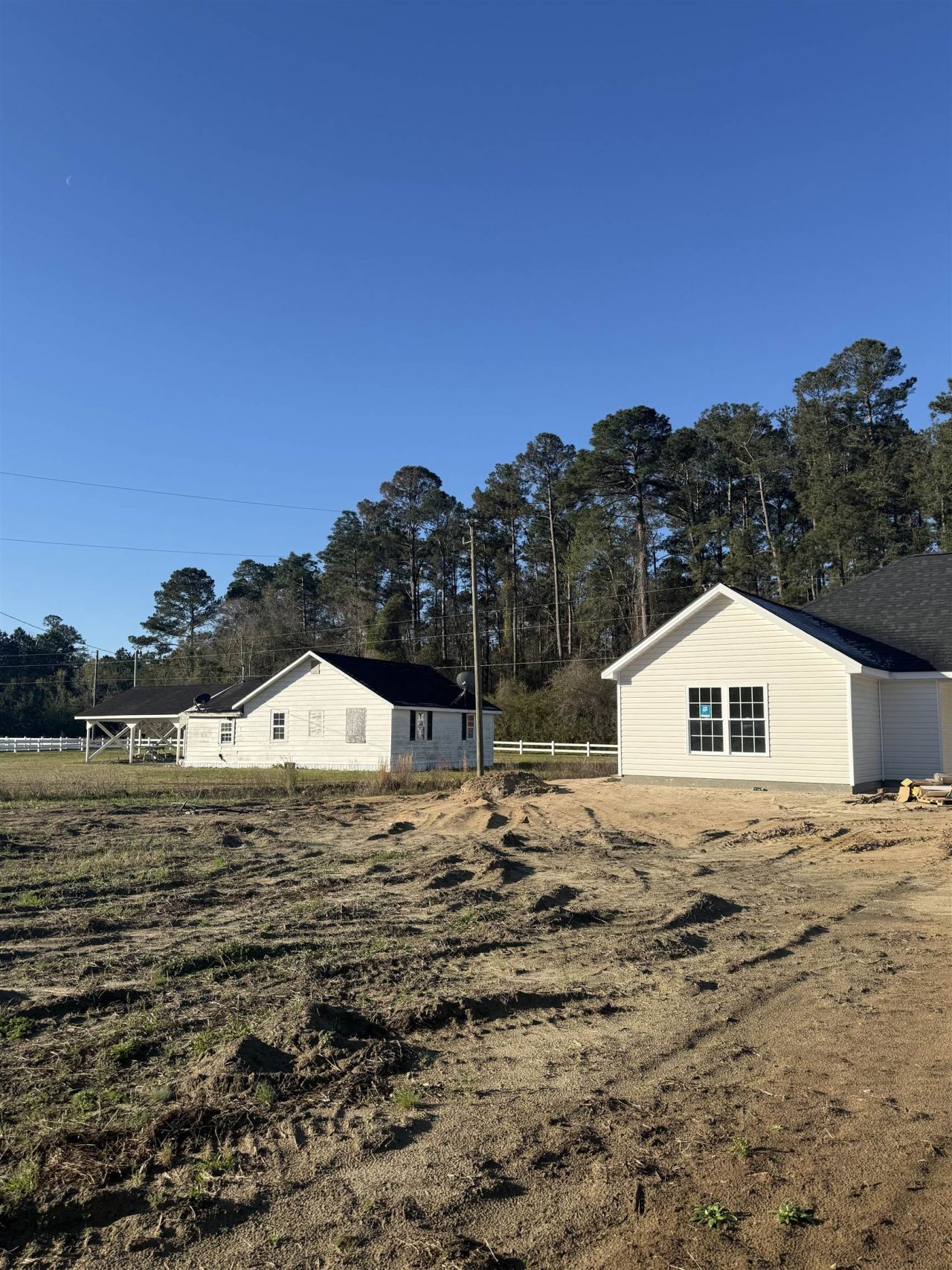 370 Three Curve Rd. Photo 24