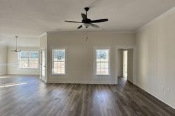 370 Three Curve Rd. photo 4