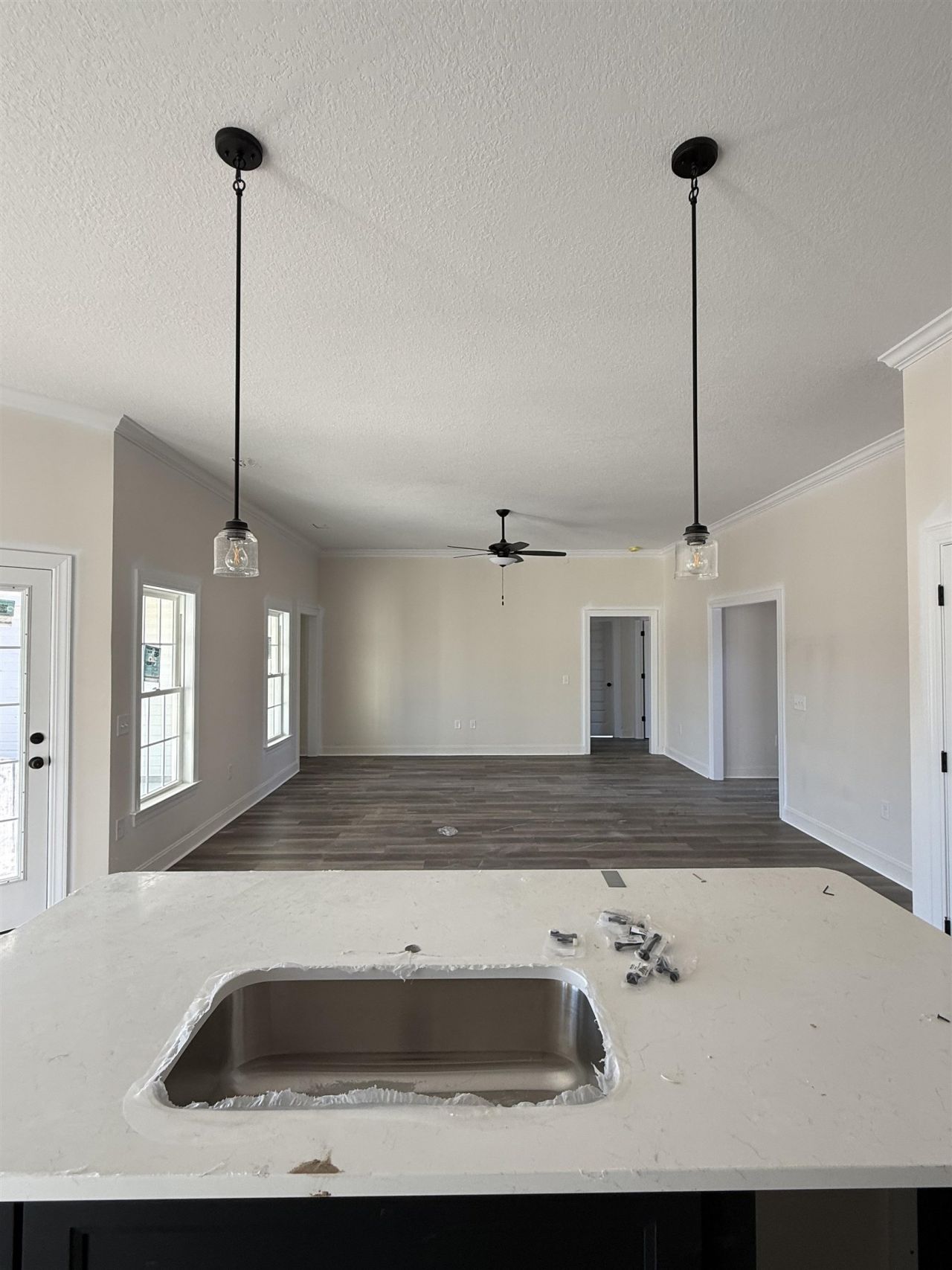 370 Three Curve Rd. Photo 9