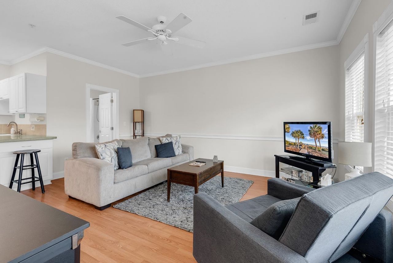 4868 Dahlia Ct. Photo 13