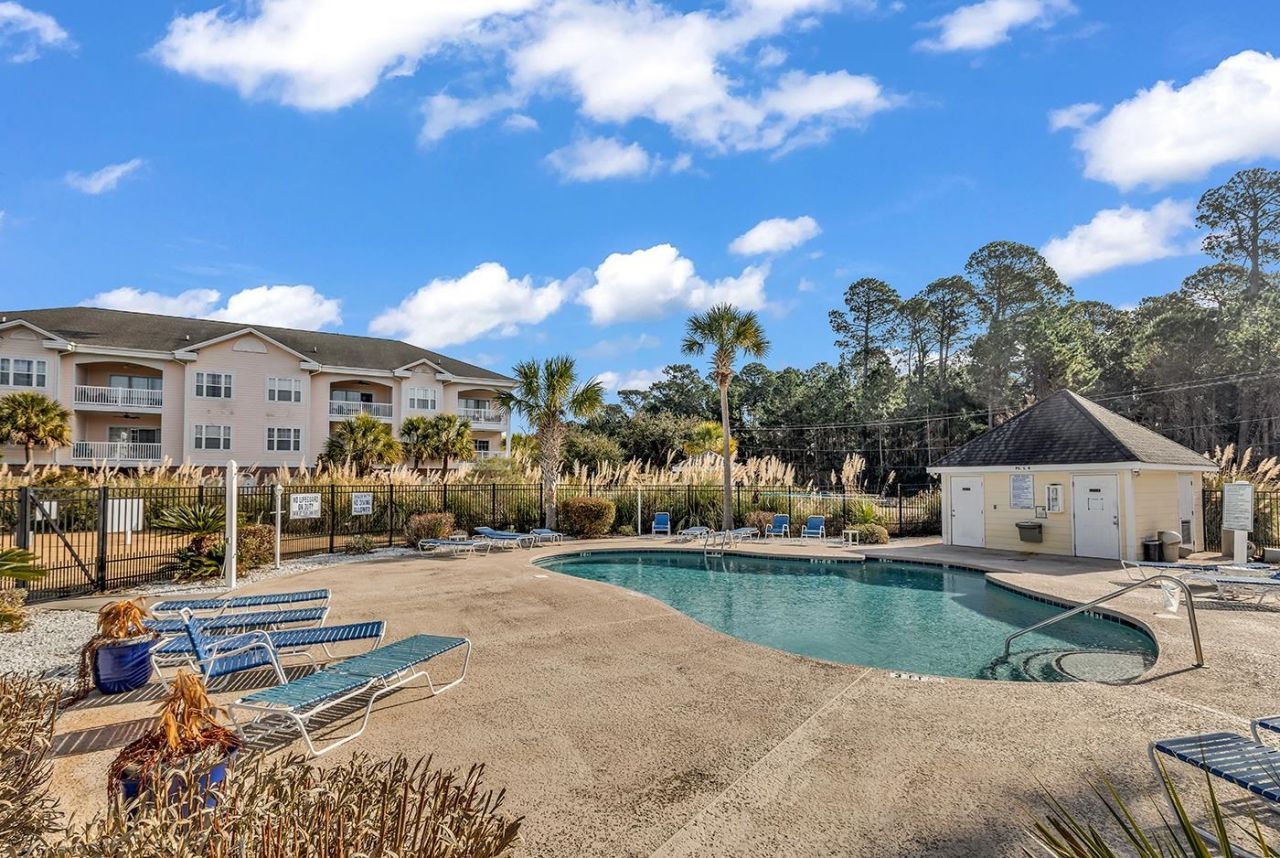 4868 Dahlia Ct. Photo 19