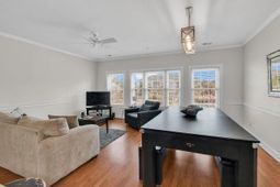 4868 Dahlia Ct. photo 4