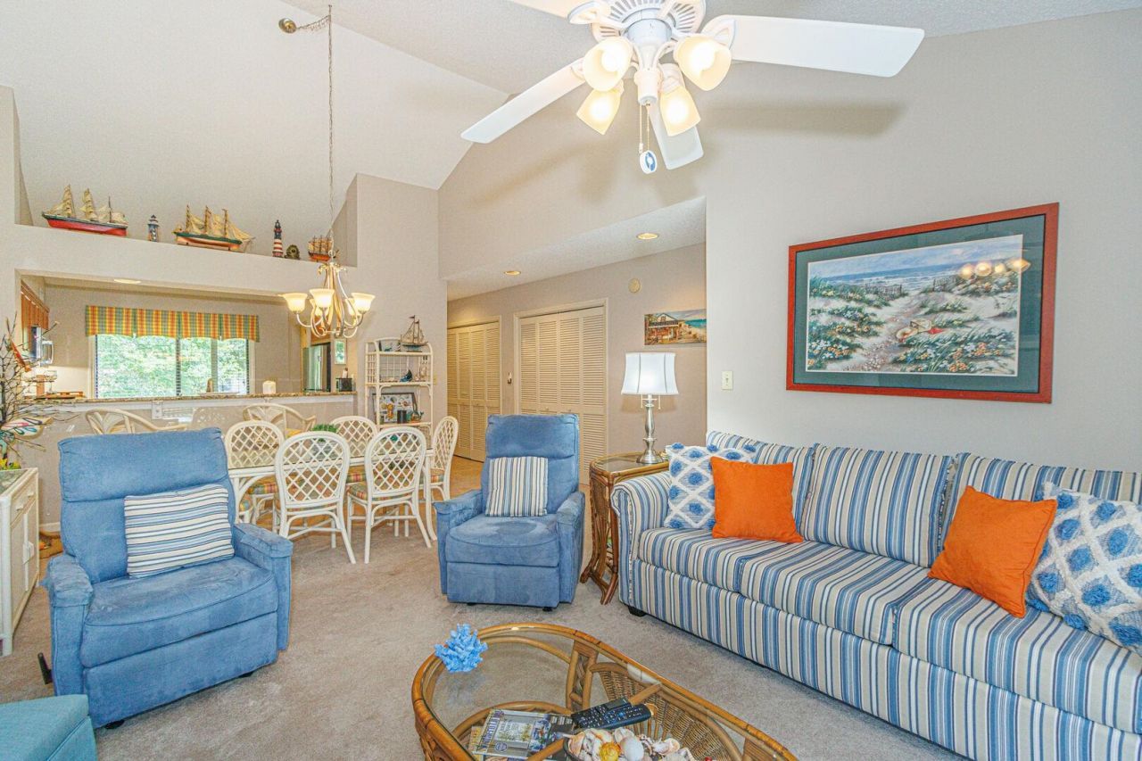 155 Wetherby Way Photo 11