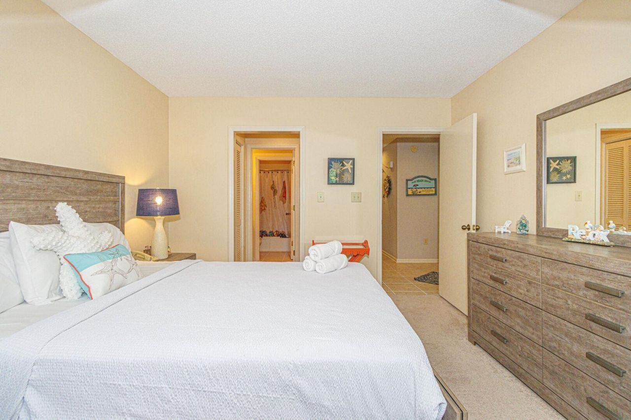 155 Wetherby Way Photo 14