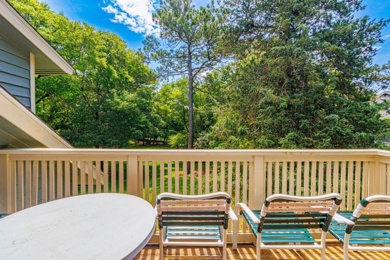 155 Wetherby Way Photo 23