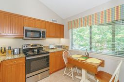 155 Wetherby Way photo 4