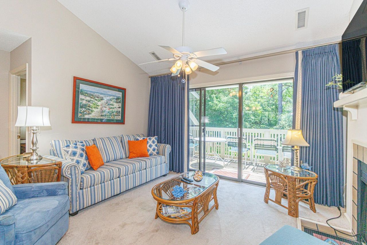 155 Wetherby Way Photo 8