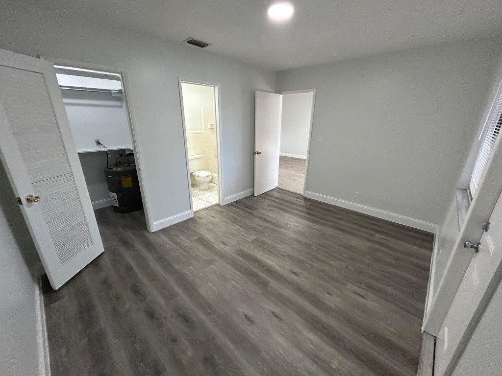 1401 NE 57th Place, Unit 9, Fort Lauderdale, FL 33334 Photo