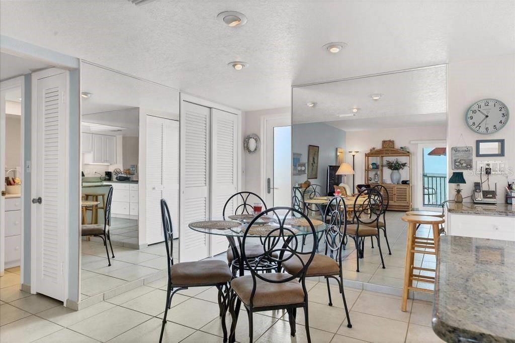 6154 Midnight Pass Road, Unit 305, Sarasota, FL 34242 Photo