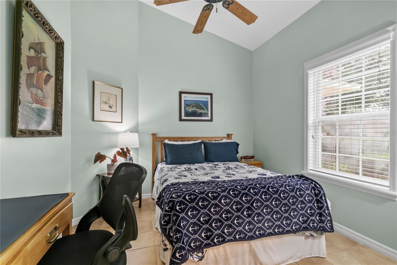 13545 Oak Bend Drive, Grand Island, FL 32735 Photo