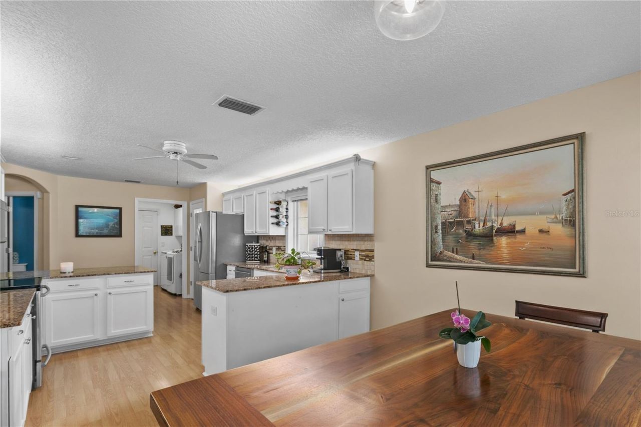 13545 Oak Bend Drive, Grand Island, FL 32735 Photo