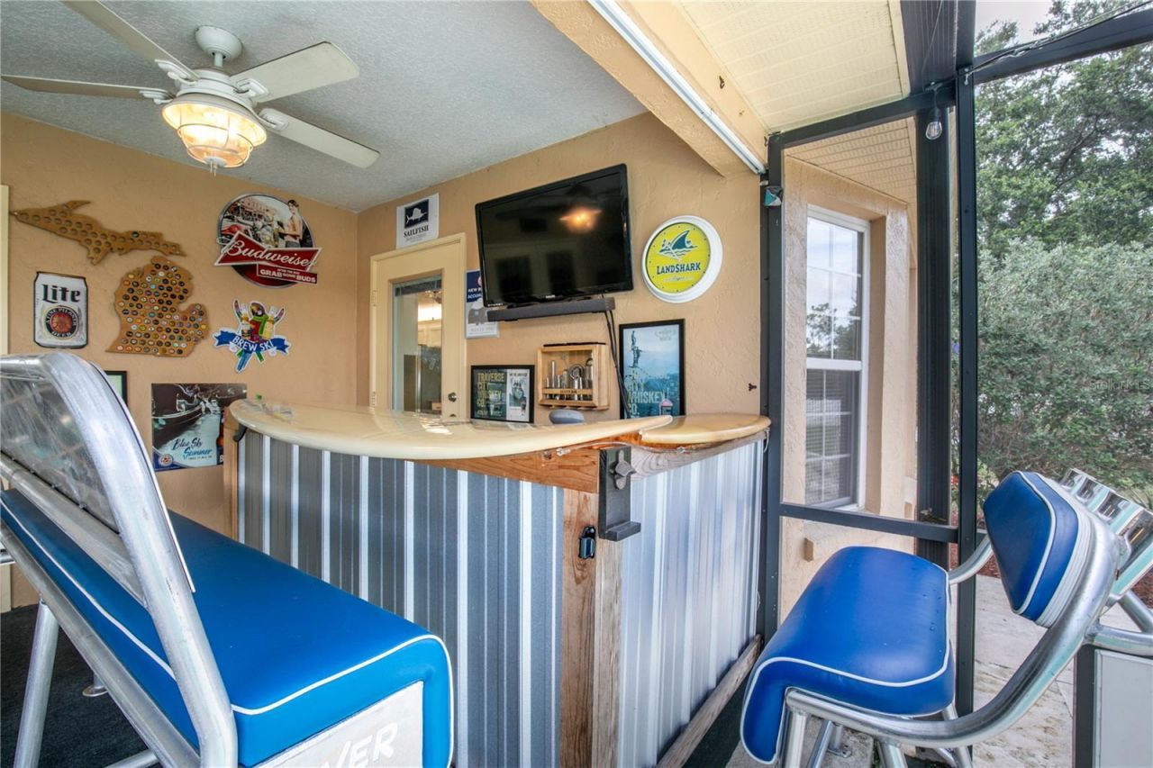 13545 Oak Bend Drive, Grand Island, FL 32735 Photo