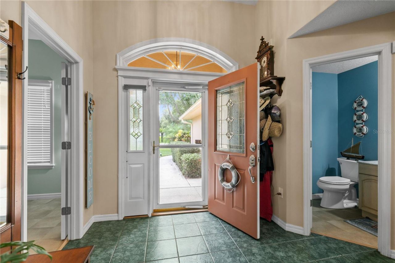 13545 Oak Bend Drive, Grand Island, FL 32735 Photo