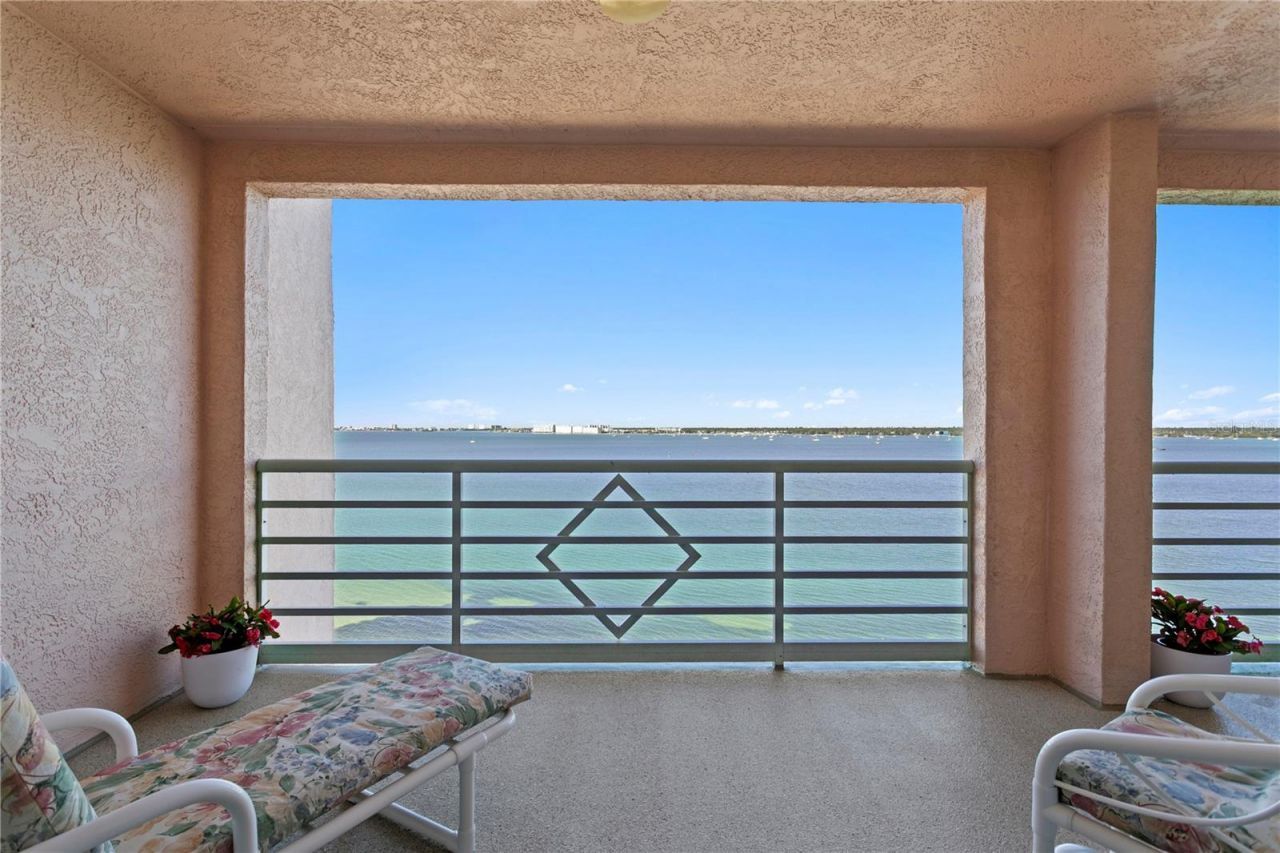 4971 Bacopa Lane S, Unit 703, Saint Petersburg, FL 33715 Photo