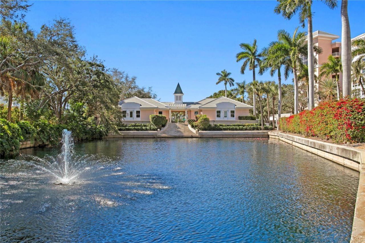4971 Bacopa Lane S, Unit 703, Saint Petersburg, FL 33715 Photo