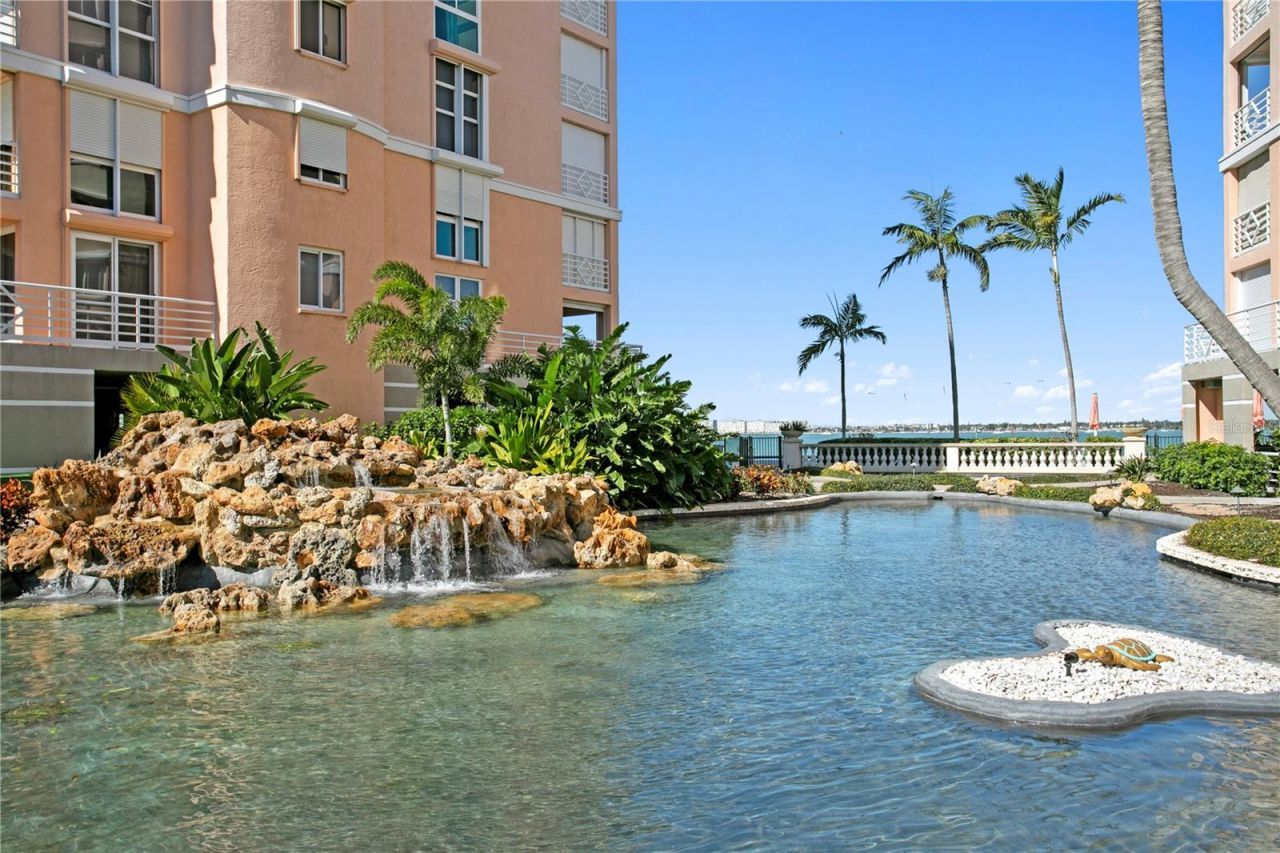 4971 Bacopa Lane S, Unit 703, Saint Petersburg, FL 33715 Photo